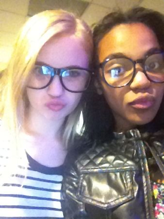 China_Anne_McClain_and_Sierra_McCormick