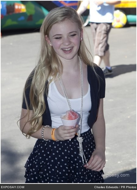 sierra-mccormick-dia-frampton-disney-stars-Hj2e6R