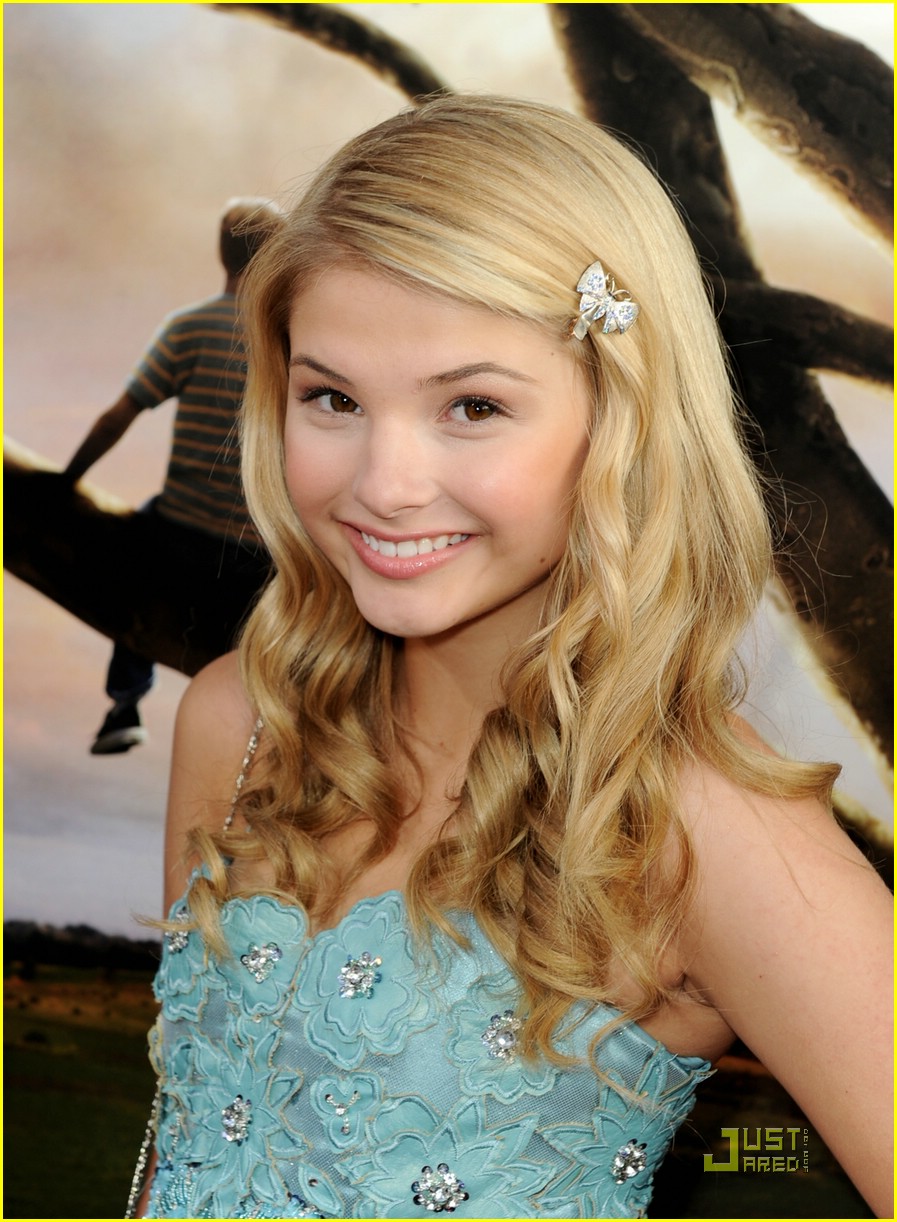 Stefanie Scott5